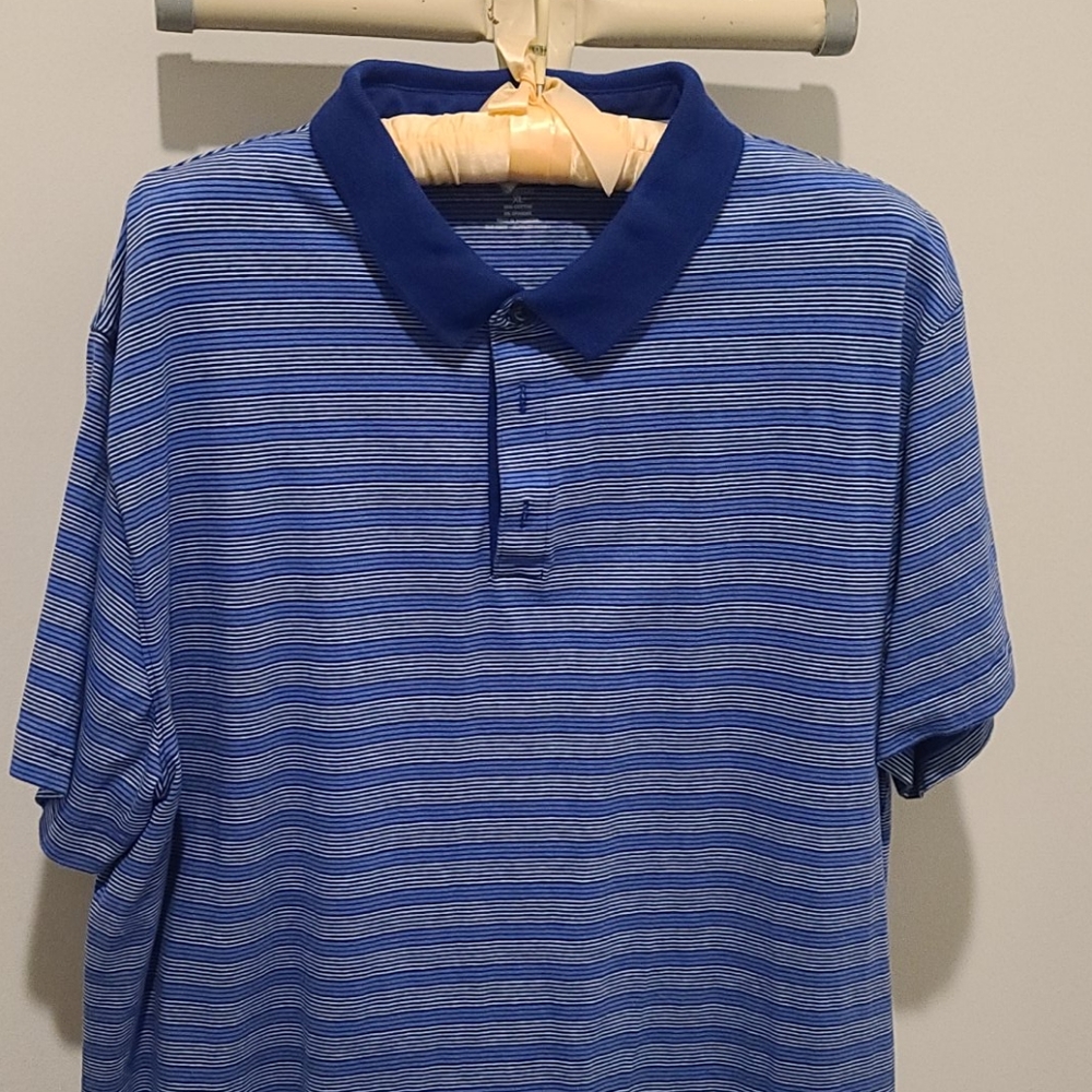 Men's claiborne polo shirt